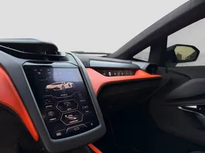 Lamborghini Revuelto 2024