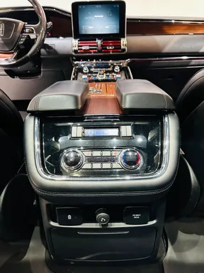 Lincoln Navigator 2019