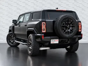 GMC Hummer EV 2024