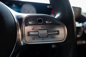 Mercedes-Benz GLA 200 2021