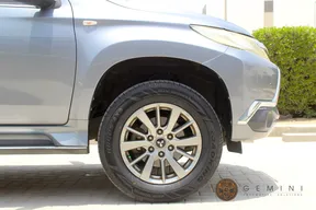 Mitsubishi Pajero Sport / Montero Sport / Shogun Sport 2019