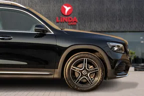 Mercedes-Benz GLB 200 2025