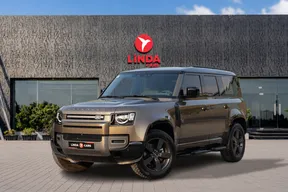 Land Rover Defender 110 2024