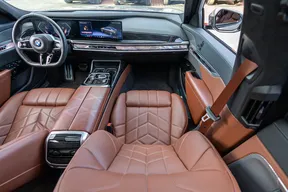 BMW 7 Series 740 2023