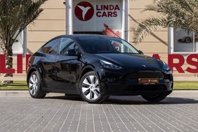 Tesla Model Y Long Range 2024
