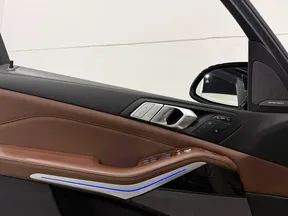 BMW X7 40 2022