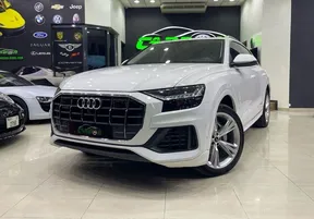Audi Q8 2023