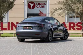 Tesla Model 3 Long Range 2021