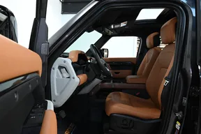 Land Rover Defender 110 2024