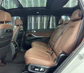 BMW X7 40 2025
