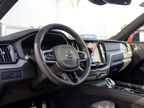 Volvo XC60 B5 2024