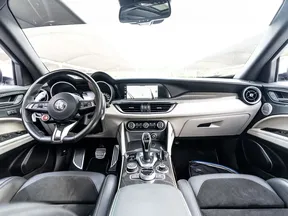 Alfa Romeo Stelvio 2020