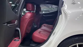 Maserati Ghibli 2015