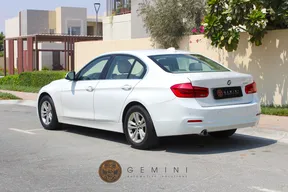 BMW 3 Series 318 2017