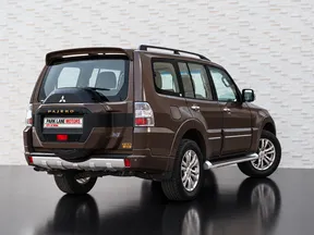 Mitsubishi Pajero / Shogun / Montero 2020