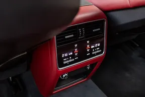 Porsche Cayenne 2023