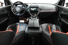 Aston Martin DBX 2023