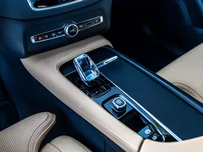 Volvo XC90 B6 2024