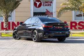 BMW 3 Series 330 2022