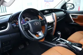Toyota Fortuner 2016