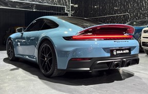 Porsche 911 Carrera GTS 2025