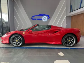 Ferrari F8 Spider 2023