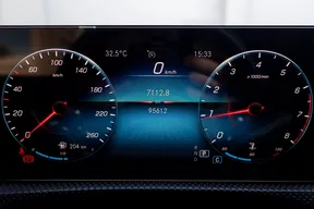 Mercedes-Benz A-Class 200 2021