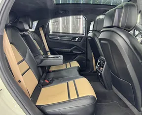Porsche Cayenne GTS 2023