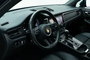 Porsche Macan 2024