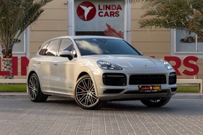 Porsche Cayenne GTS 2021