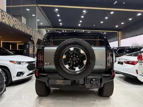 GMC Hummer EV 2024