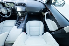 Jaguar F-Pace 2017