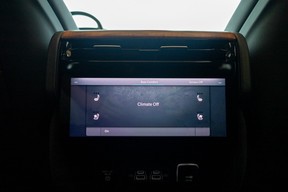 Jeep Grand Wagoneer 2023