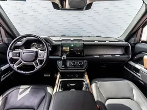 Land Rover Defender 110 2023