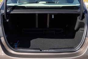 Mercedes-Benz E-Class 200 2024