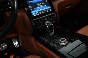 Maserati Quattroporte 2017