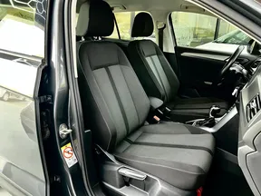 Volkswagen T-Roc 2024