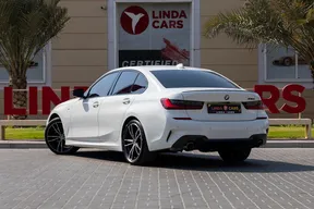 BMW 3 Series 330 2021