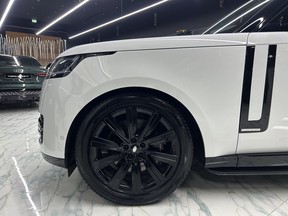 Land Rover Range Rover 2024