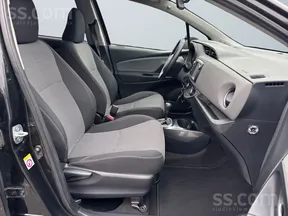 Toyota Yaris 2015