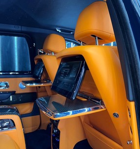 Rolls-Royce Cullinan Black Badge 2021