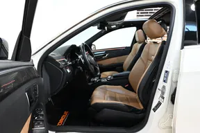 Mercedes-Benz E-Class 63 AMG 2011