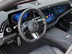 Mercedes-Benz E-Class 300 2024