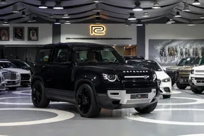 Land Rover Defender 2024