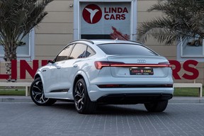 Audi e-tron S Sportback 2023