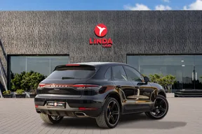 Porsche Macan 2021