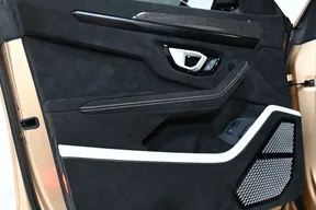 Lamborghini Urus 2020