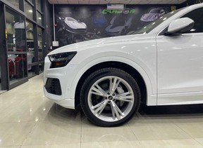 Audi Q8 2023