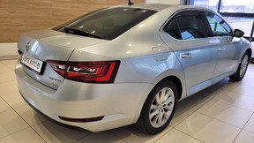 Škoda Superb 2017