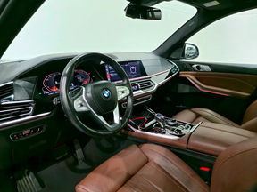BMW X7 40i 2020